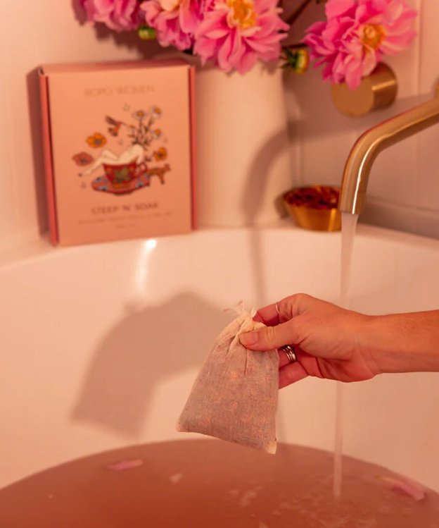 Blushing Bath Tea